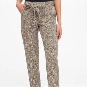 Banana Republic Leopard print tie waist tencel pants small